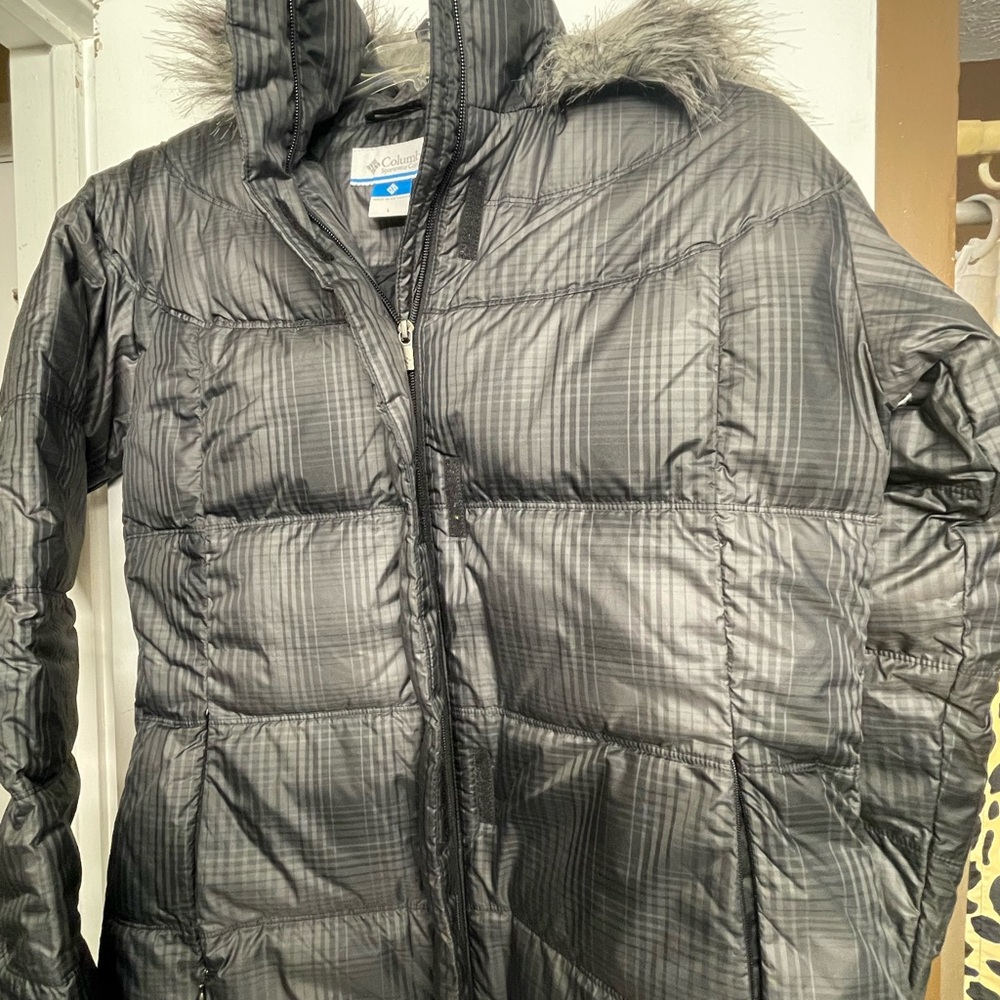 Columbia Black Jacket with Plaid Lining